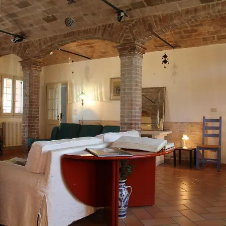 Locazione Turistica La Bastia Hébergement de vacances *